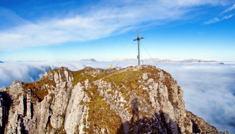 Herbsttsimung auf der Erlspitze- im Herbst zeigt sich das Karwendel von seiner schönsten Seite!