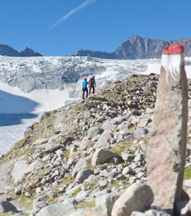 Entlang der Seitenmoräne des Alpeiner-Ferners führt der Weg zum Verborgenen-Berg-Ferner!