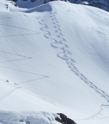 Abfahrt von der Knotenspitze