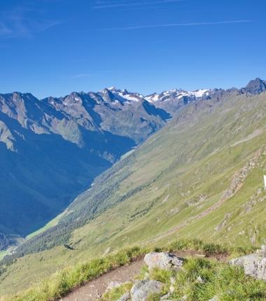  Blick vom Sendersjöchl auf die Stelle mit den häufigsten Unfällen