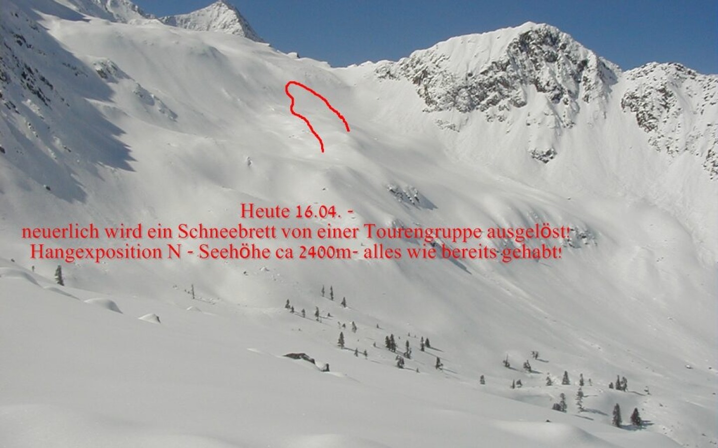 Yet another slab avalanche triggered by ski tourers!