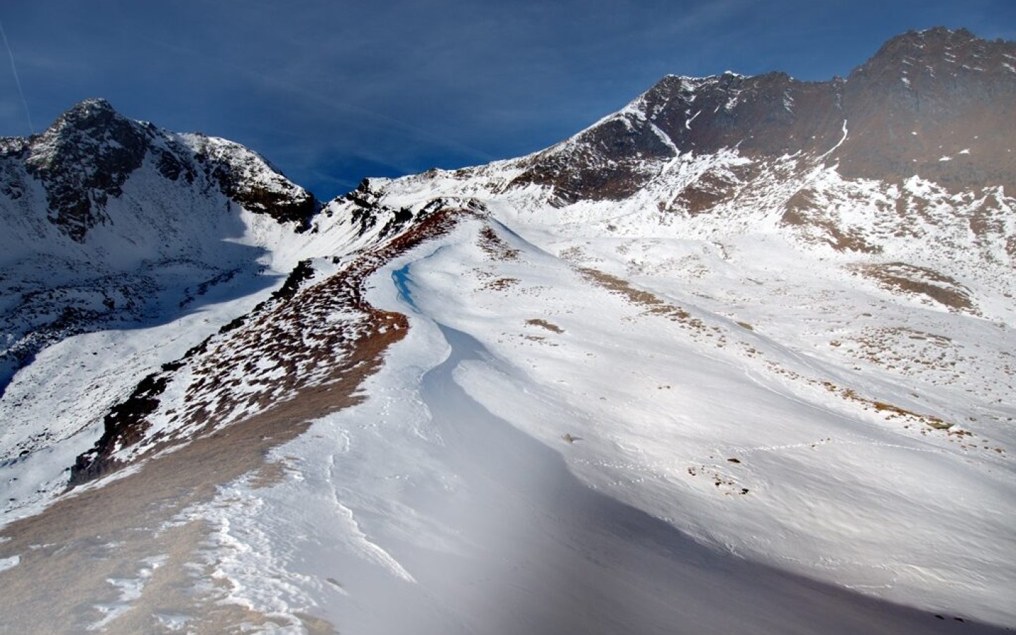 Demanding conditions due to icy hiking trails