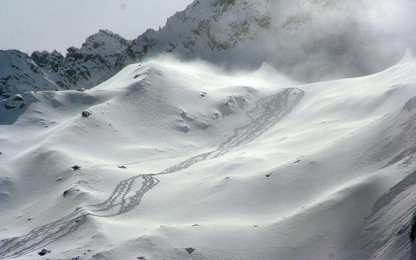 1. Sonnenstrahlen nach dem Schneefall