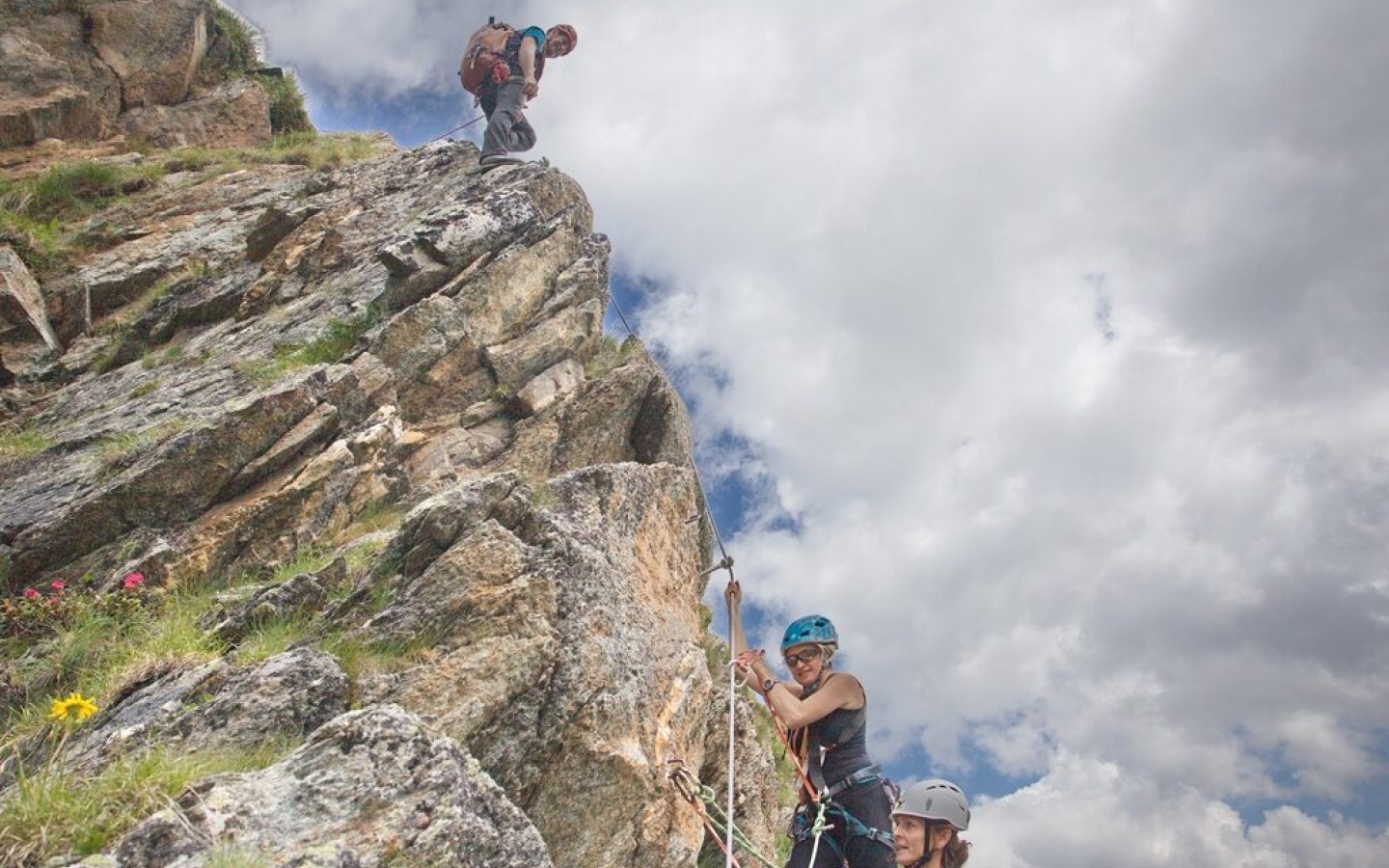 The Edelweiß-Klettersteig right next to the hut is an ideal climbing practice area! The many fixed anchors allow safe practice of rope-team procedures and climbing technique under optimal conditions.