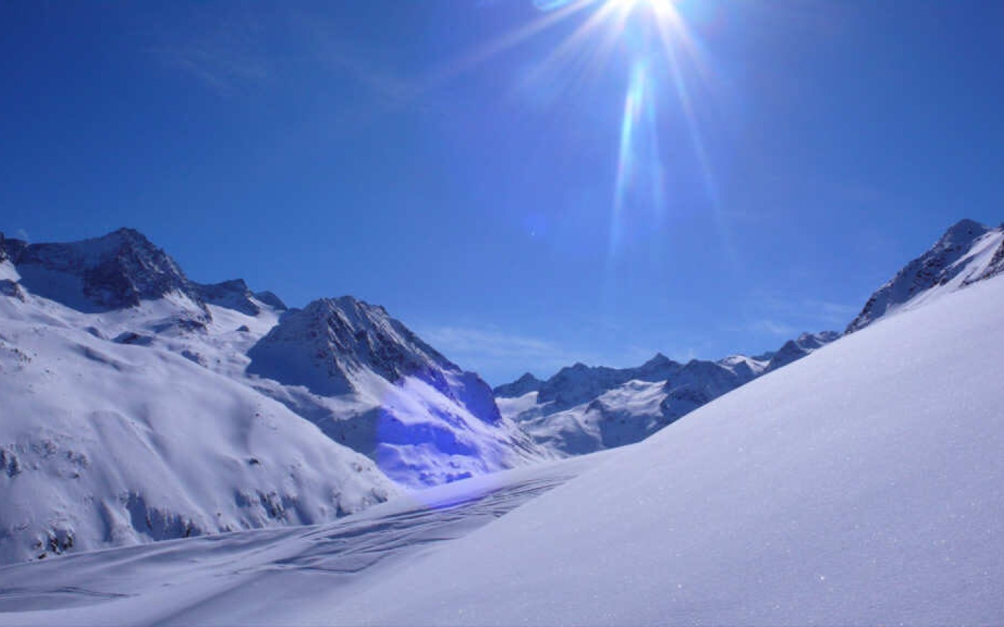 Heute anfangs noch sonnig, dann Wetterverschlechterung!