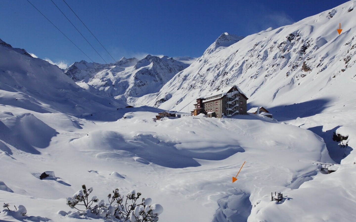 Today, 04.02.2013, avalanche problem pattern 6! "Cold, loose new snow and wind!"
