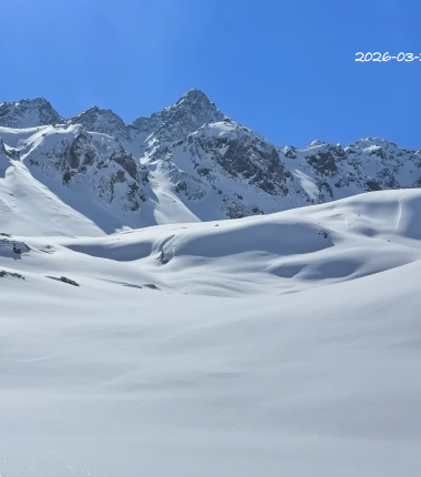 Im Aufstieg auf den Gschwezgrat